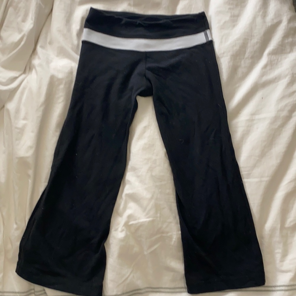 Lululemon yoga pants